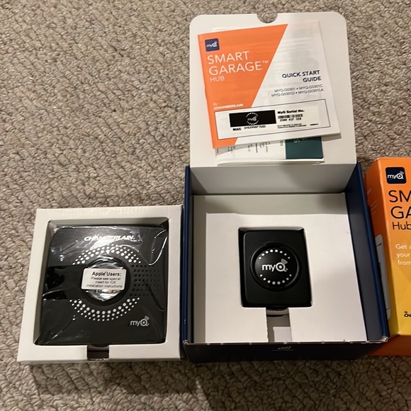 Chamberlain MyQ Smart Garage Hub - Wi-Fi enabled, Model: MYQ-G0301, (Open Box) - Picture 4 of 5